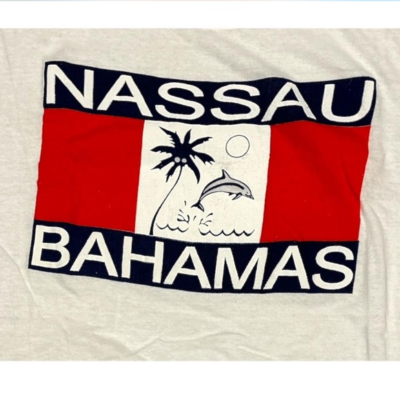 70's Dorsett Tee's 'Nassau Bahamas' Graphic Tee - Picture 3 of 5
